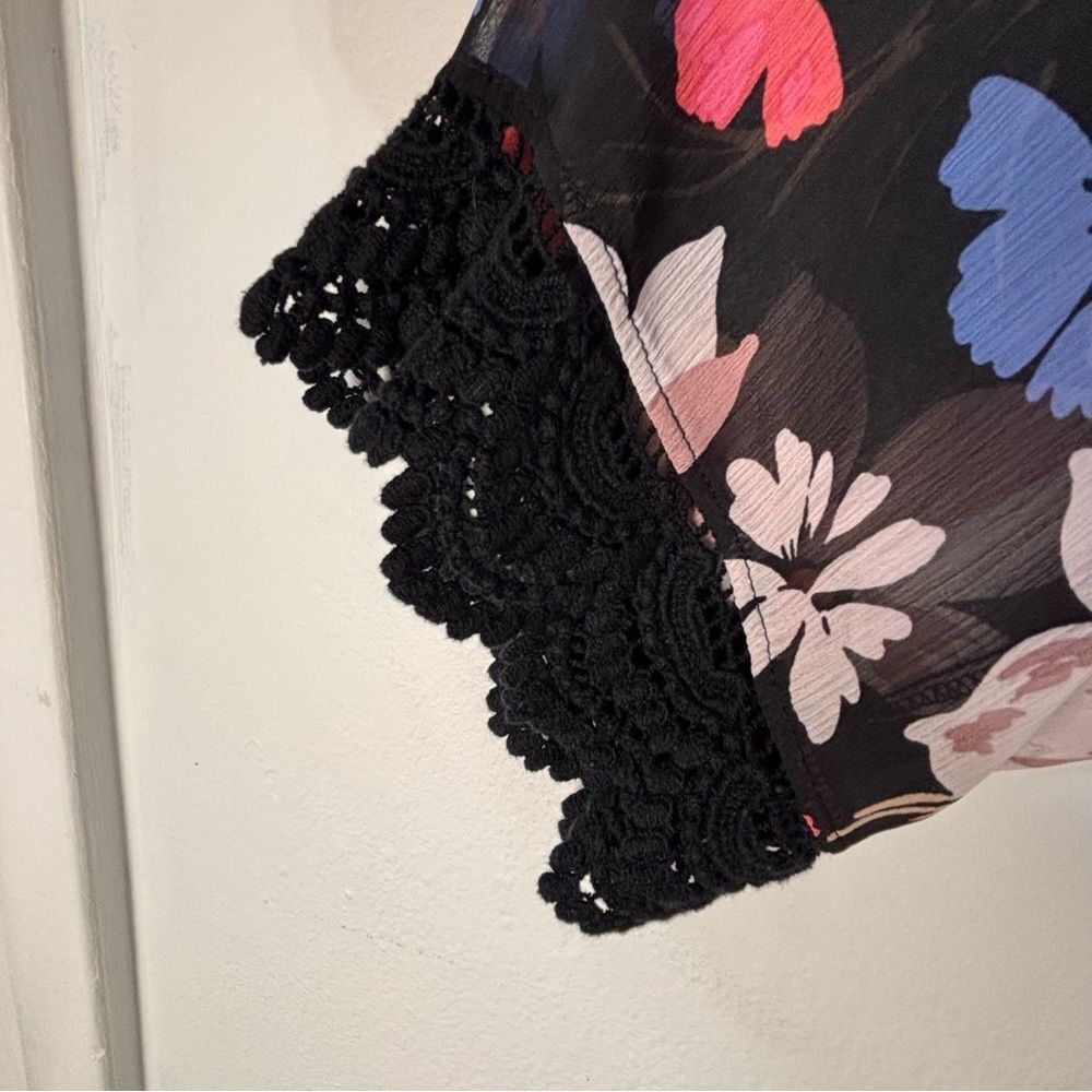 Torrid 1/2 Black Floral Asian Print Lace Trim Kimono Dark Cottagecore Romantic - Picture 9 of 13